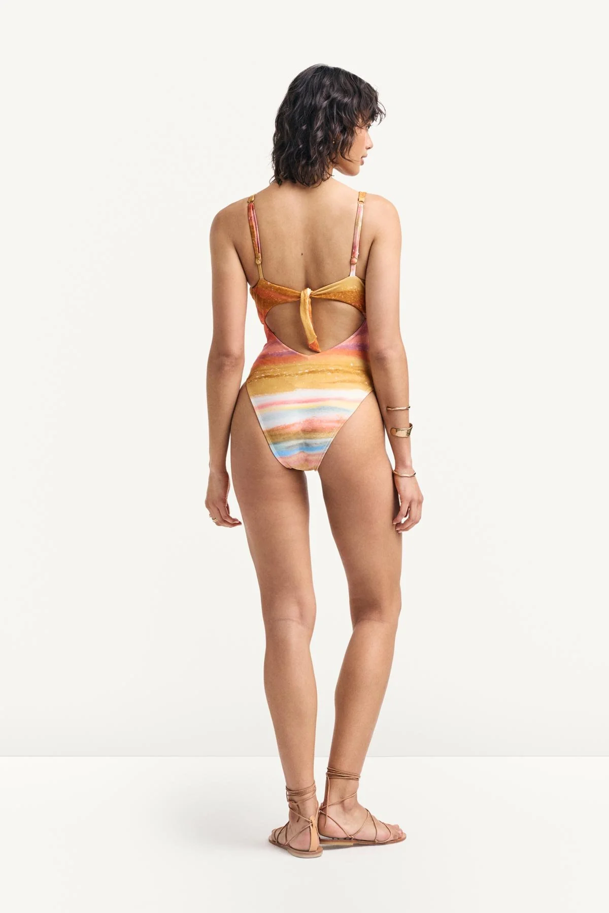 1395-terra-cutout-one-piece-terra-forms-4.webp Terra Cutout One Piece - Terra Forms
