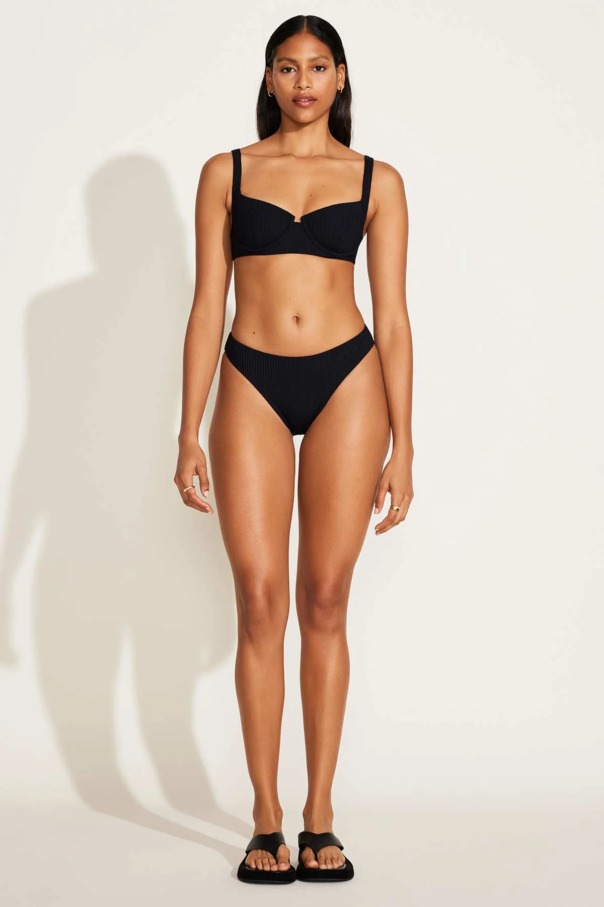 2152-demi-underwire-top-black-ecorib-2.webp Demi Underwire Top - Black EcoRib