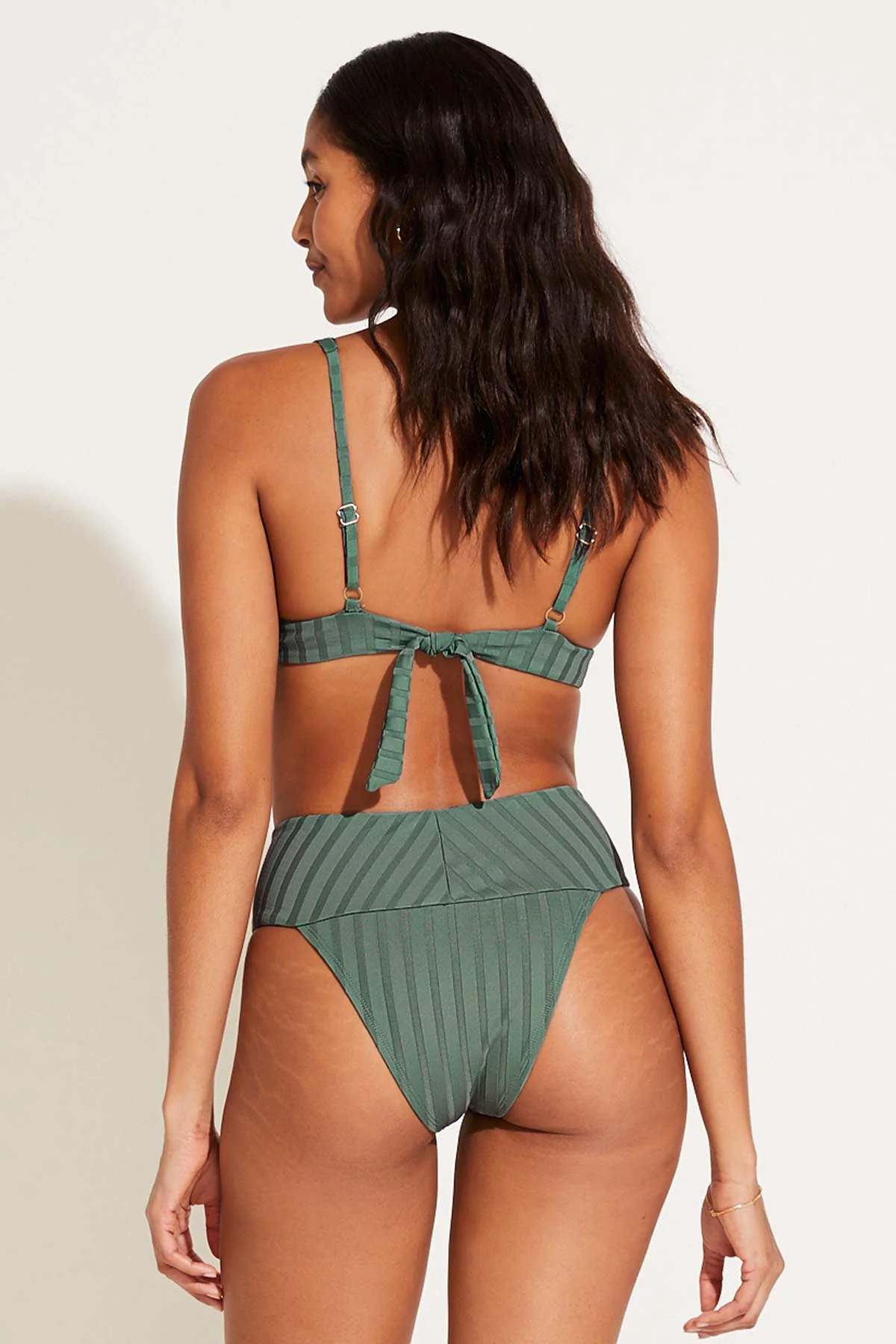 2412-emmi-high-waist-bottom-aloe-green-superrib-5.webp Emmi High Waist Bottom - Aloe Green SuperRib