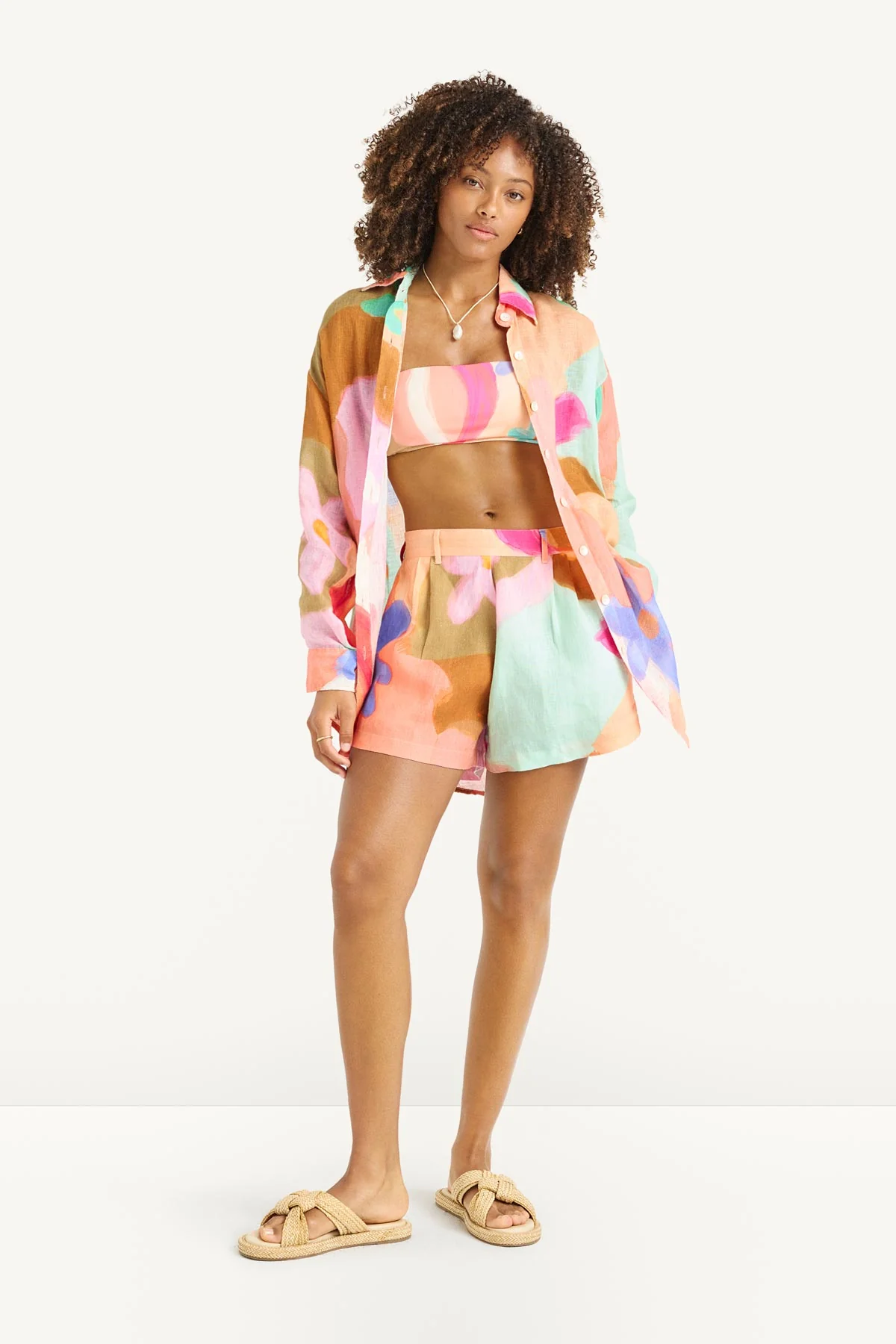 2585-playa-linen-boyfriend-shirt-in-bloom-colorblock-ecolinen-5.webp Playa Linen Boyfriend Shirt - In Bloom Colorblock EcoLinen