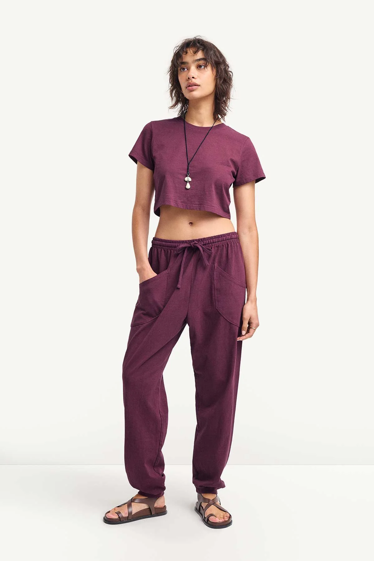 2713-coast-jogger-pant-crushed-berry-cotton-jersey-1.webp Coast Jogger Pant - Crushed Berry Cotton Jersey