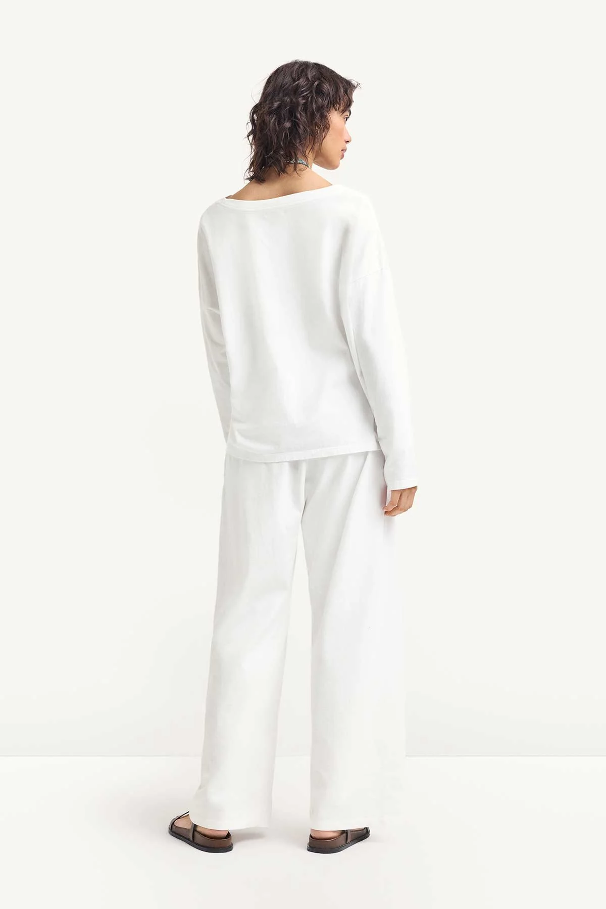 Coast Long Sleeve Crew Neck - White Cotton Jersey