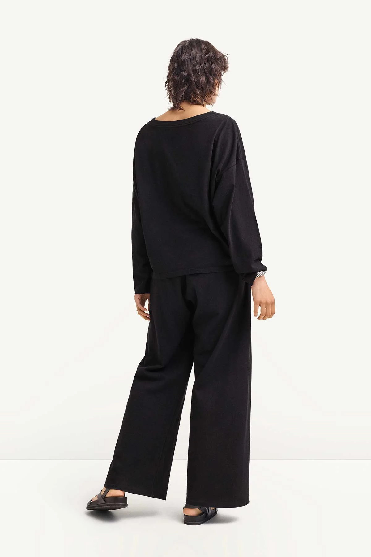 Coast Long Sleeve Crew Neck - Black Cotton Jersey