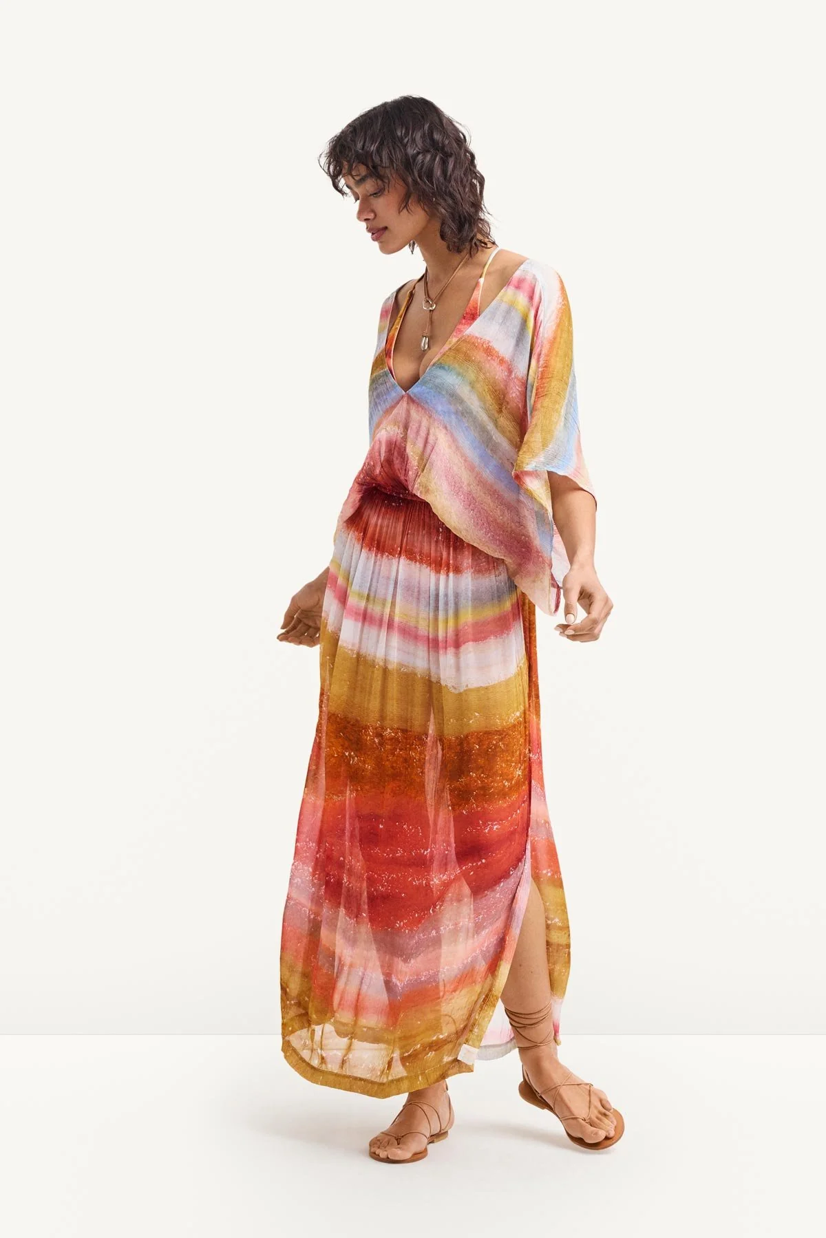 2828-petra-caftan-terra-forms-4.webp Petra Caftan - Terra Forms
