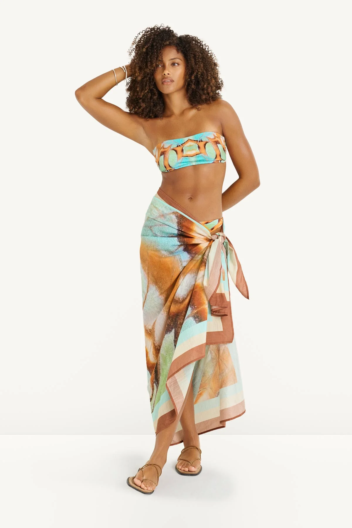 2949-samara-sarong-malachite-butterfly-cotton-cupro-4.webp Samara Sarong - Malachite Butterfly Cotton Cupro