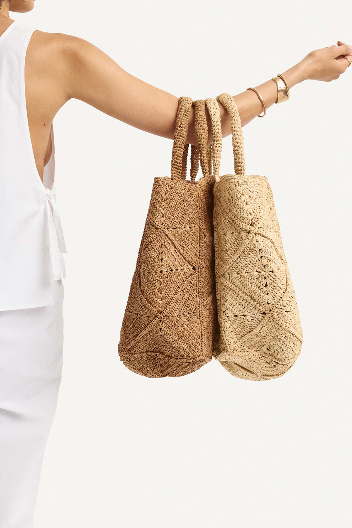 3157-cala-tote-natural-raffia-3.jpg Cala Tote - Natural Raffia