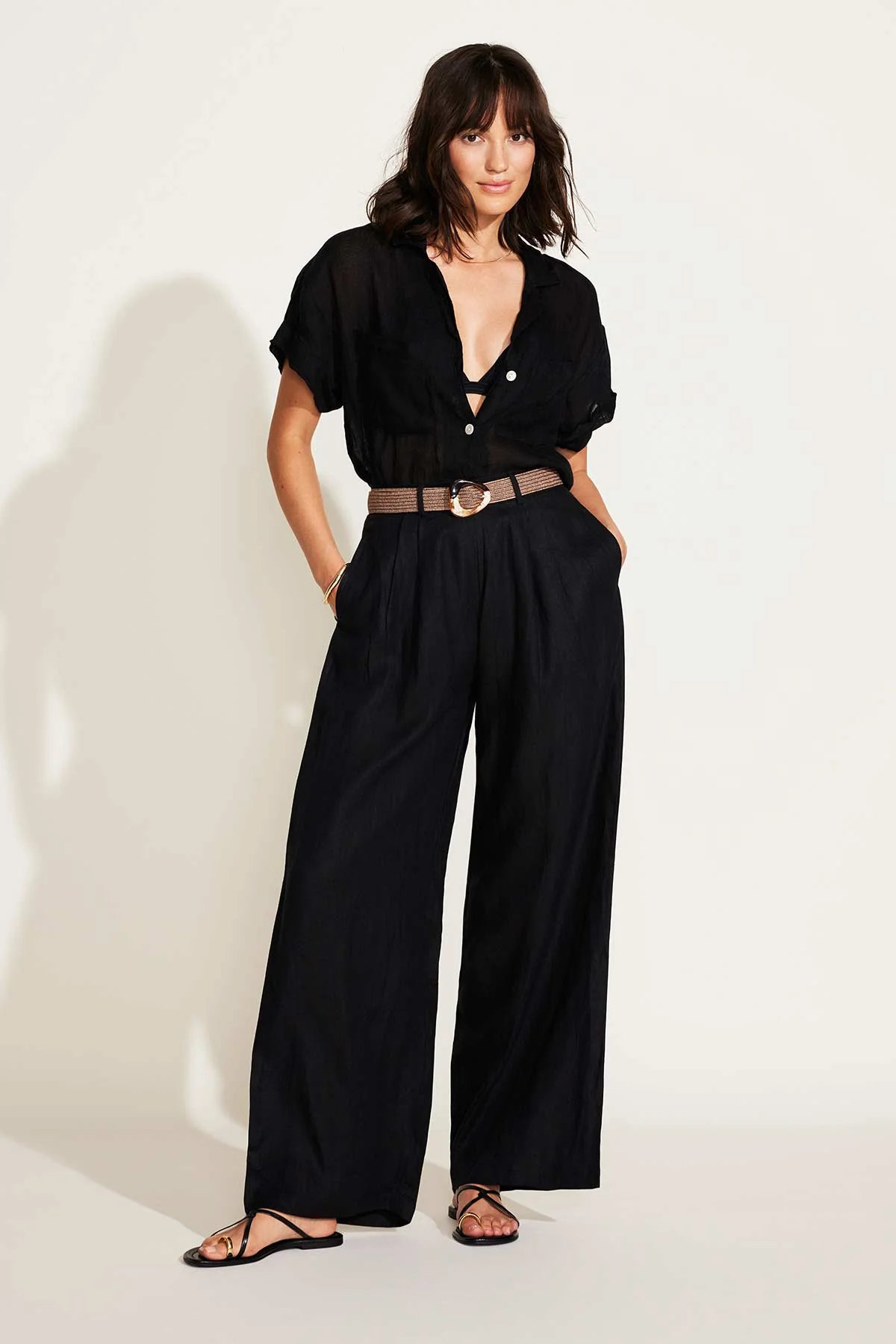 3291-playa-pocket-blouse-black-ecolinen-5.webp Playa Pocket Blouse - Black EcoLinen