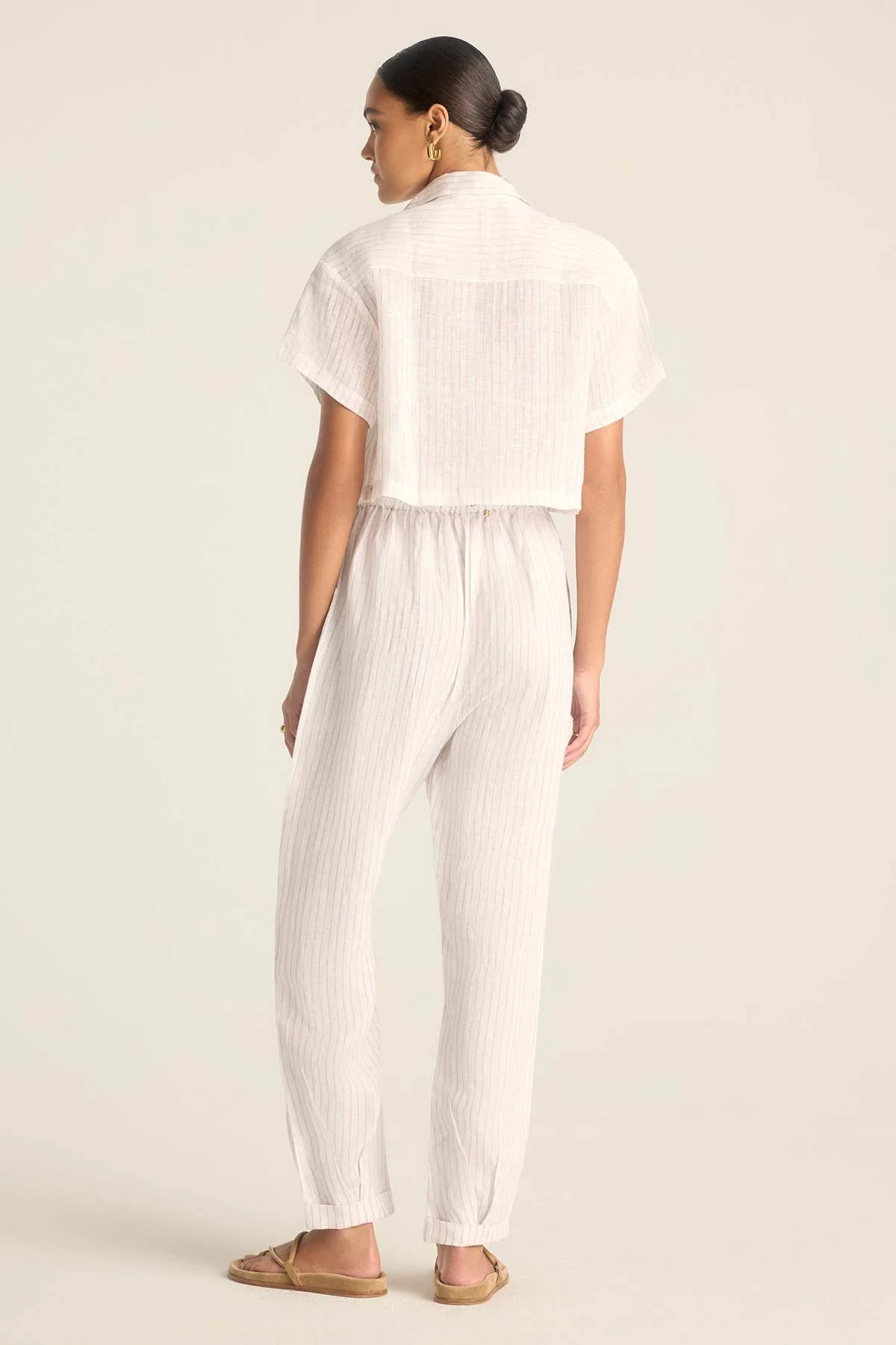 3609-hana-cropped-shirt-boardwalk-stripe-ecolinen-3.webp Hana Cropped Shirt - Boardwalk Stripe EcoLinen