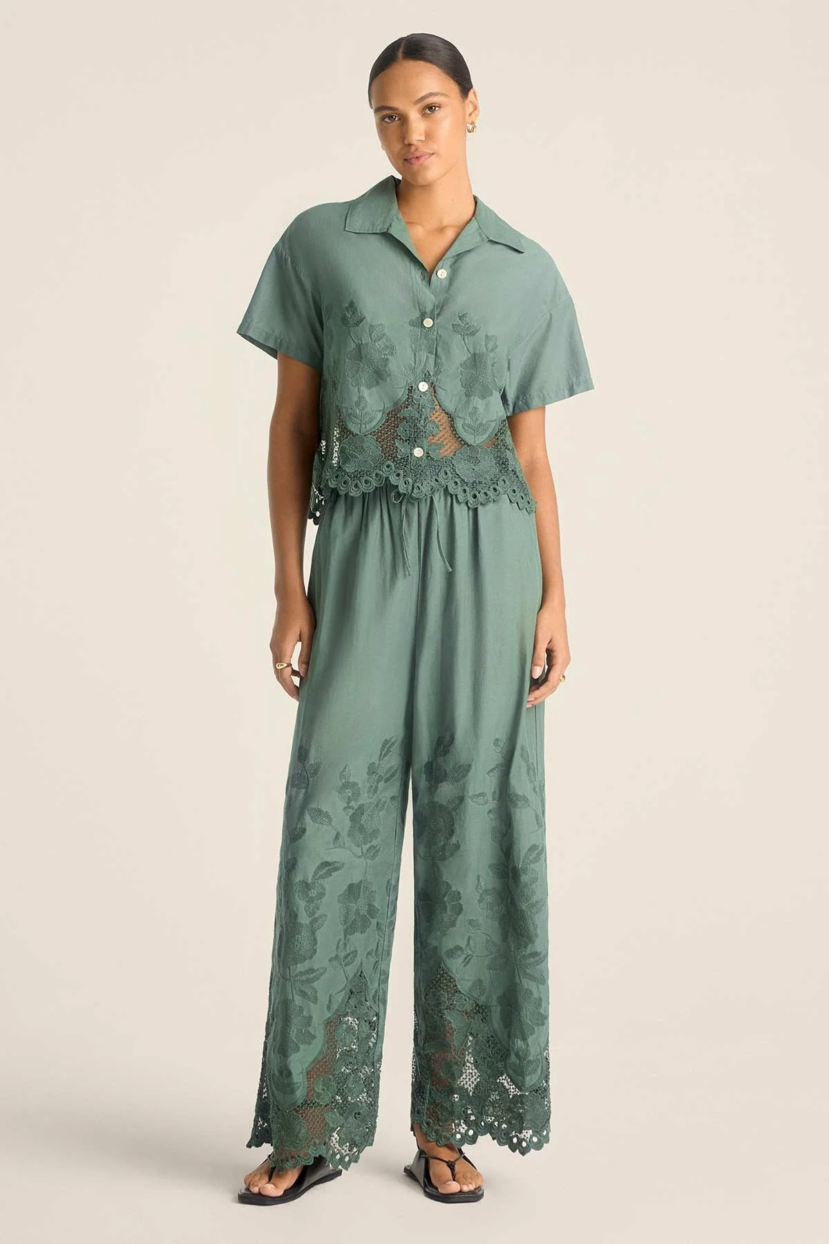 Flora Cropped Shirt - Sea Green Beachside Broderie