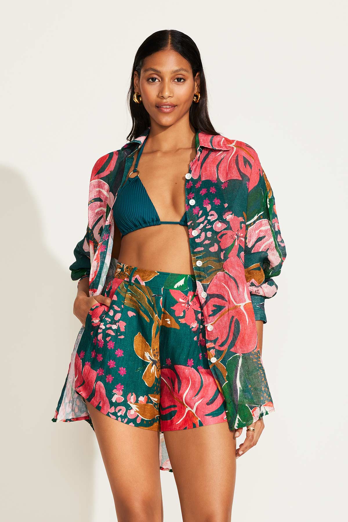 3802-the-getaway-short-painted-jungle-ecolinen-6.jpg The Getaway Short - Painted Jungle EcoLinen