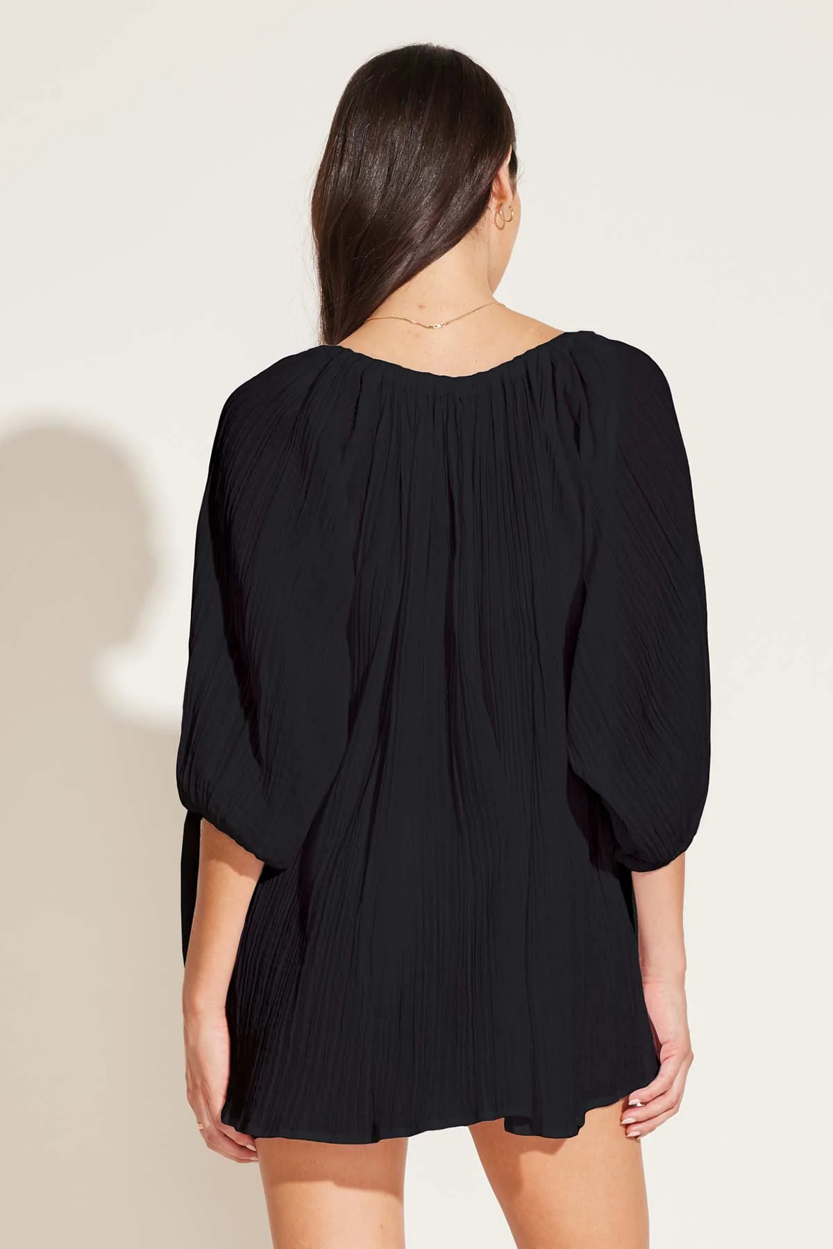 4011-costa-shirt-dress-black-crinkle-organic-cotton-3.webp Costa Shirt Dress - Black Crinkle Organic Cotton